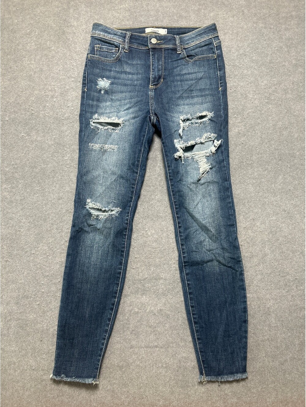 Cello Distressed Skinny Jeans Juniors Size 7 Dark Wash Raw Hem Stretch Denim